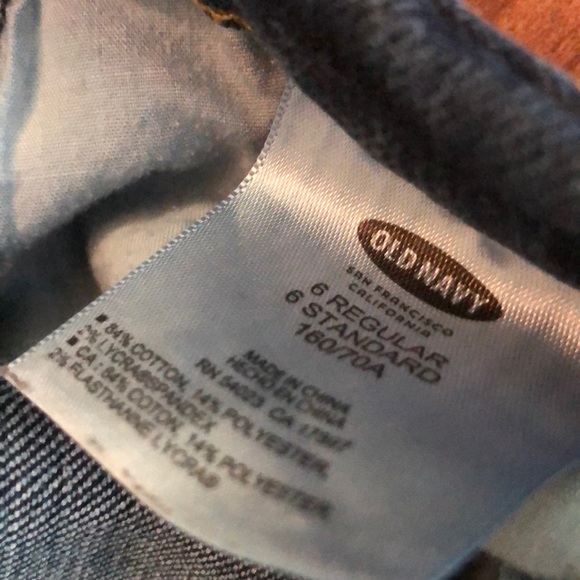 Old Navy - Sweetheart Jeans - Picture 3 of 5